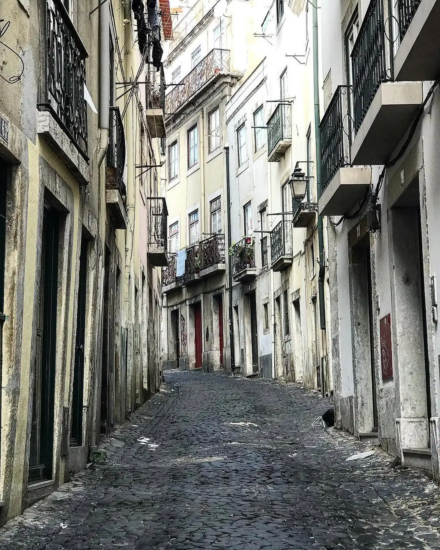 Rua do Salvador in Alfama